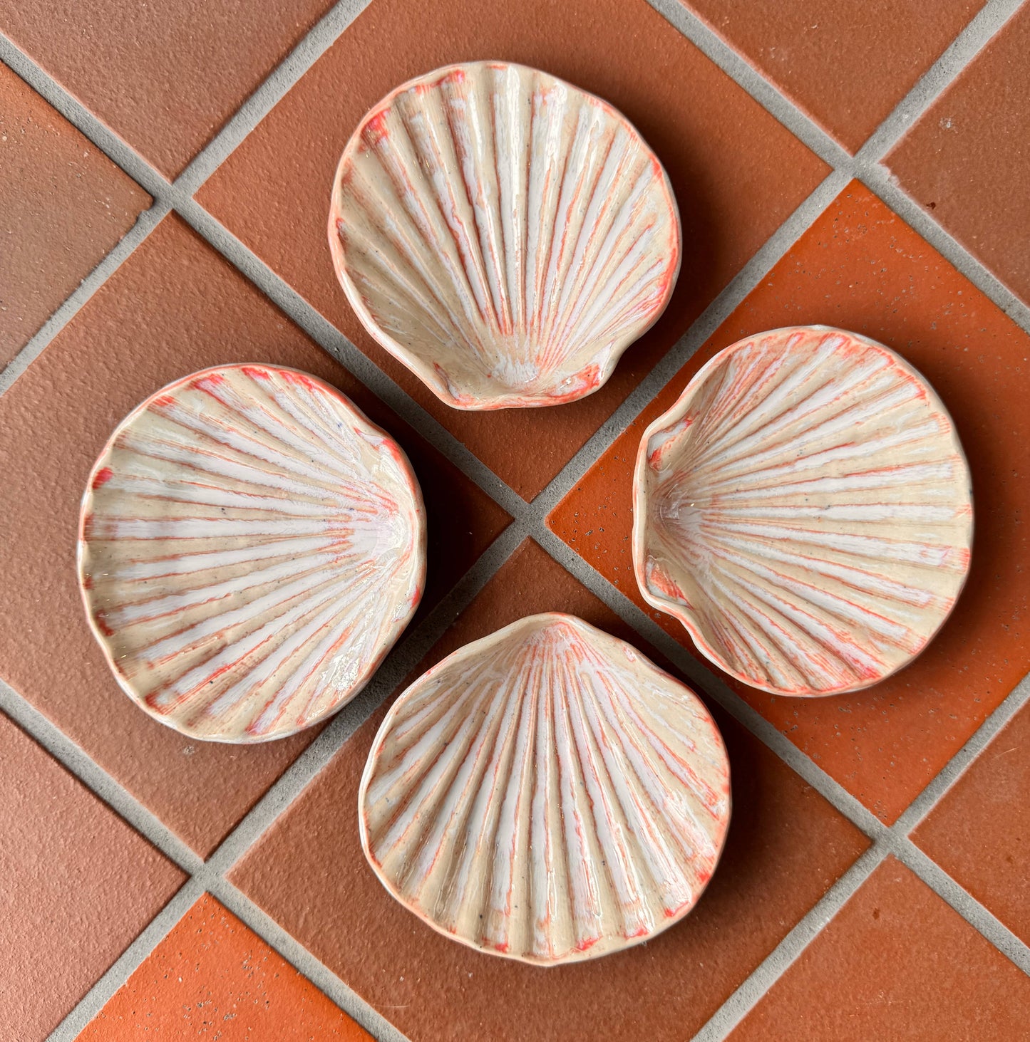 Scallop Dish Pink