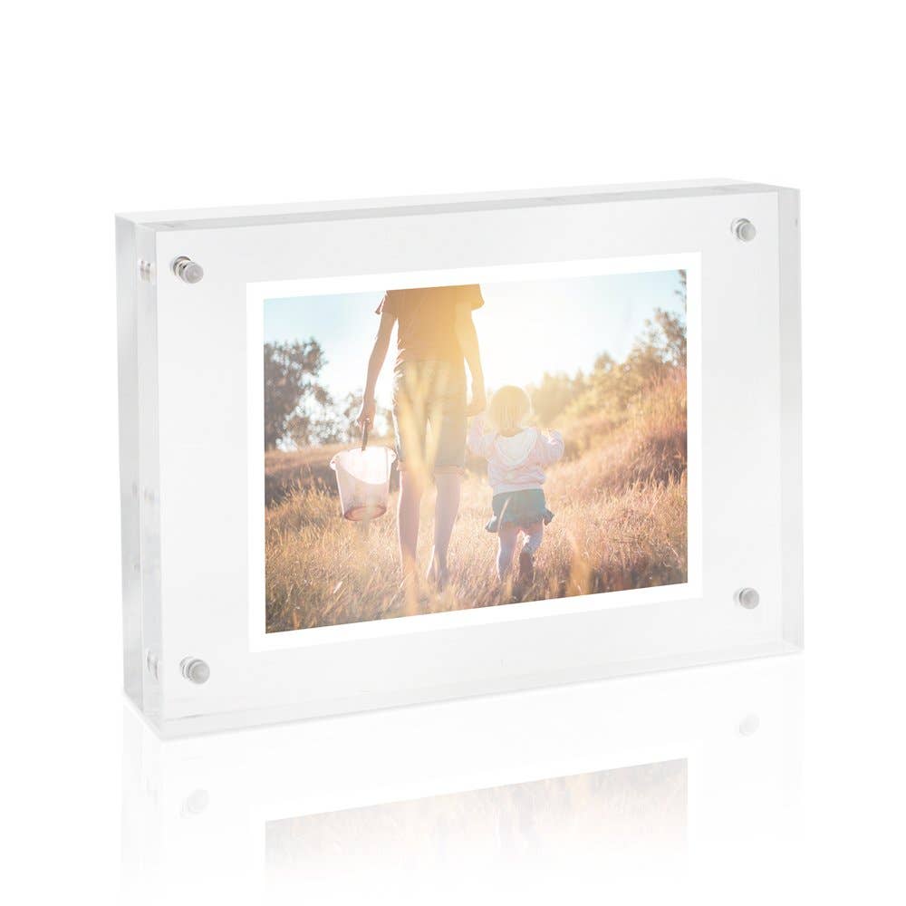 Super Thick Clear Acrylic Magnetic Photo Frame