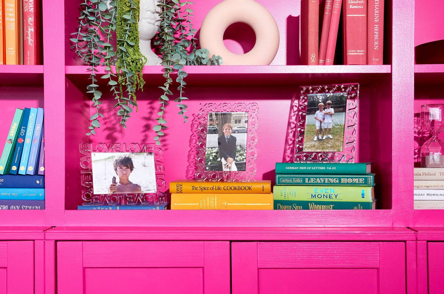Acrylic XOXO Frame | 6 x 8