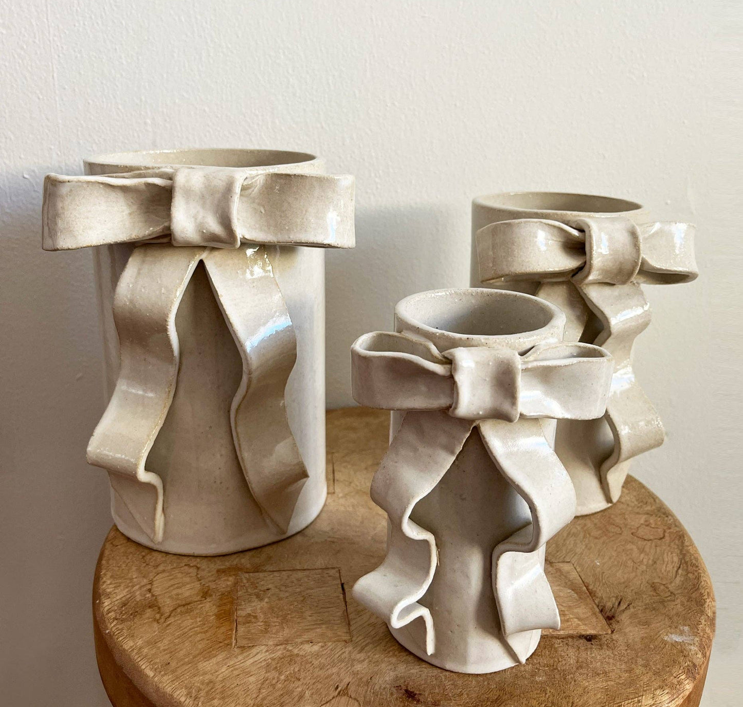 Stoneware Ribbon Bow Vases